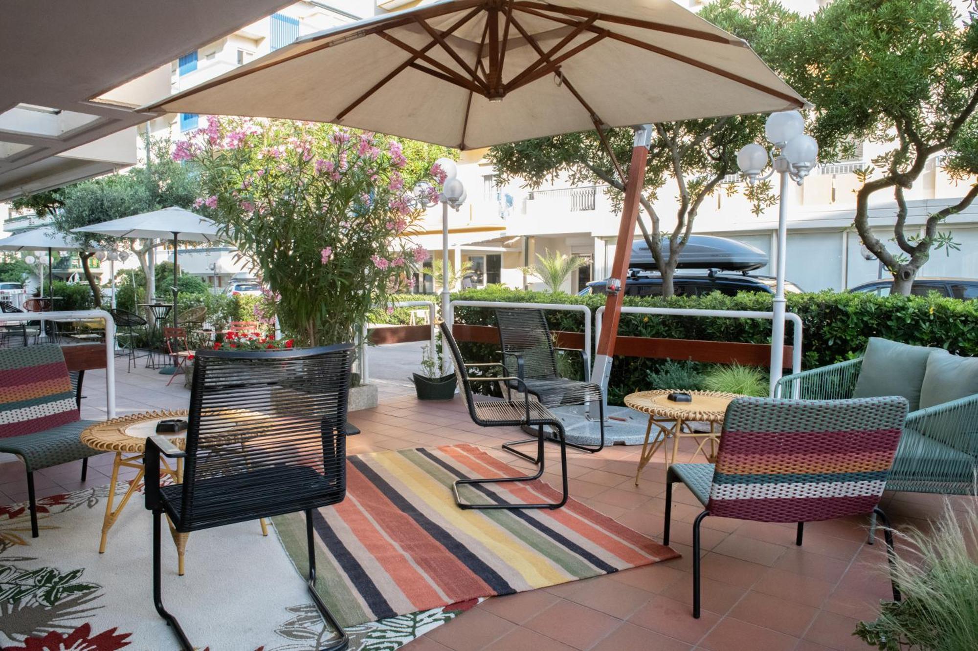 Hotel Mirabella Riccione Eksteriør billede
