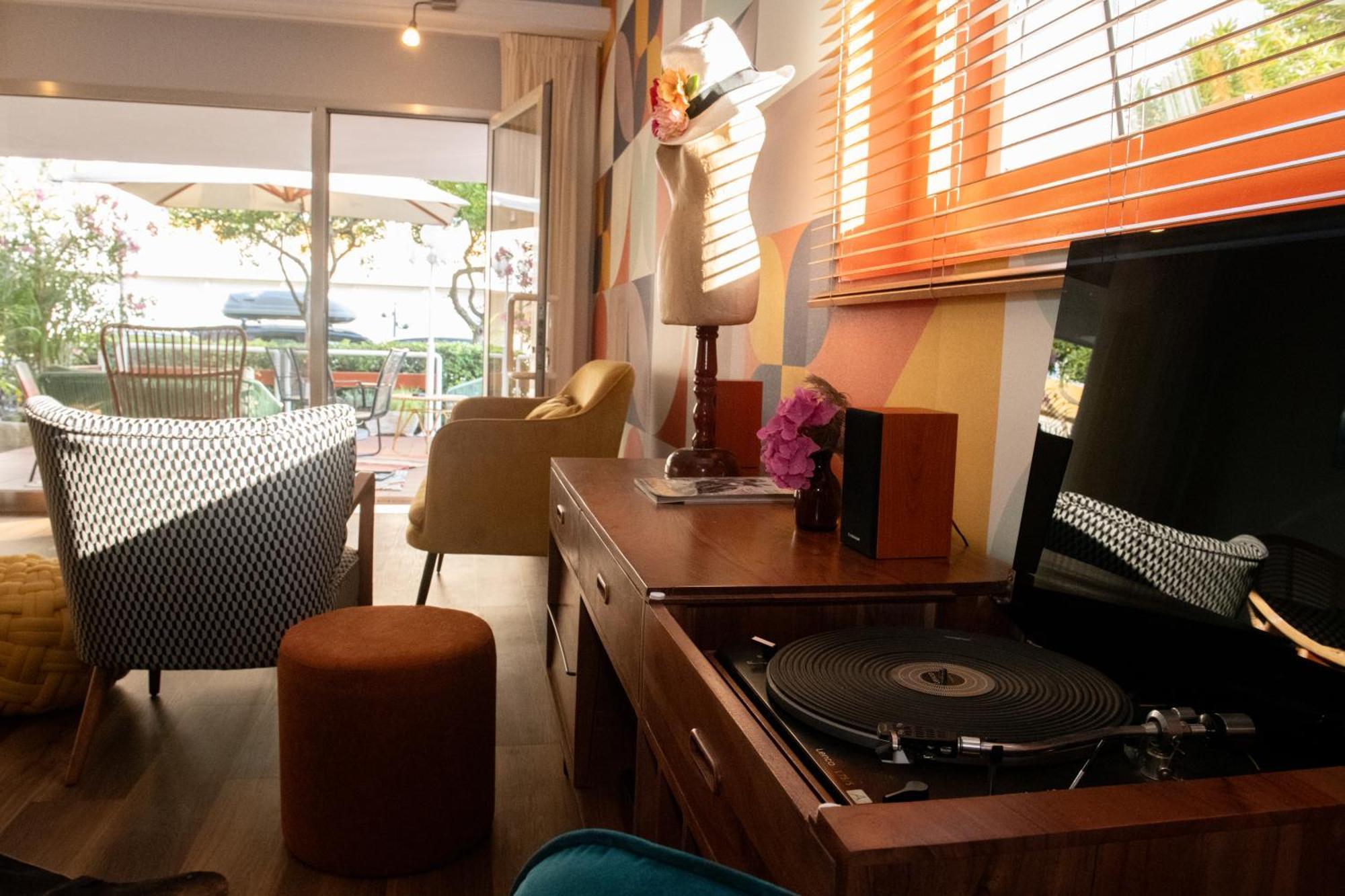 Hotel Mirabella Riccione Eksteriør billede