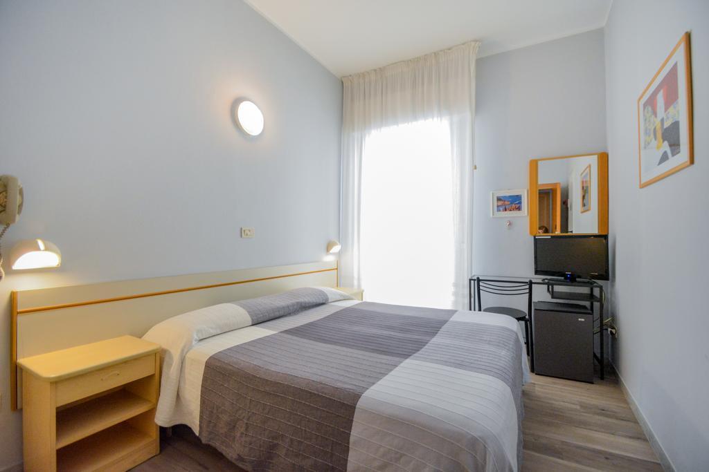 Hotel Mirabella Riccione Eksteriør billede