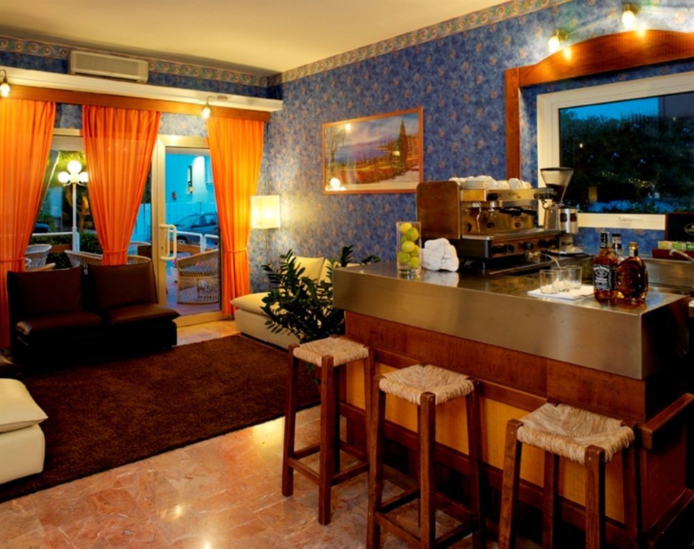 Hotel Mirabella Riccione Eksteriør billede